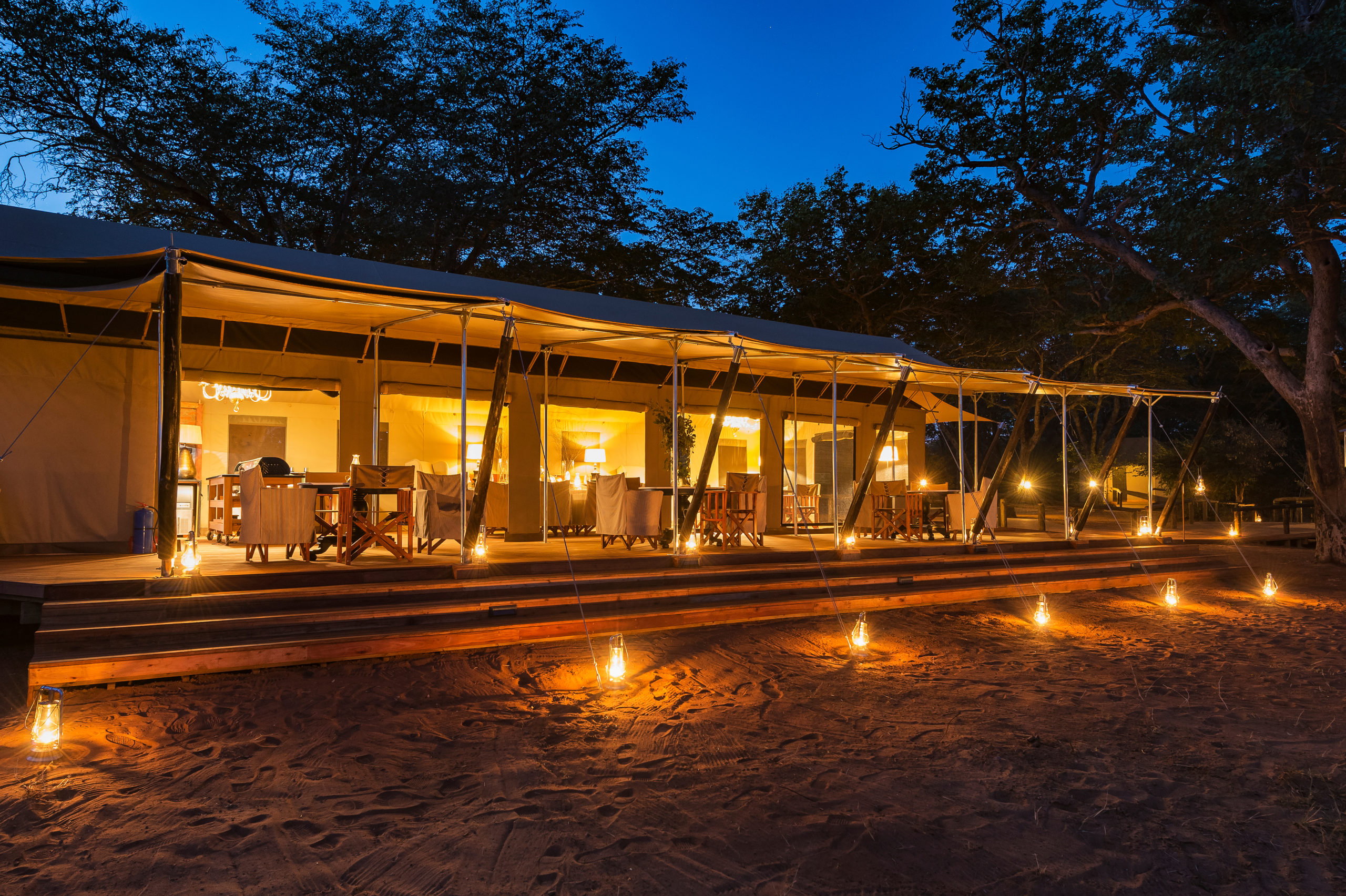 machaba-botswana-verneys-camp-main-camp-night Verney's Camp is family friendly